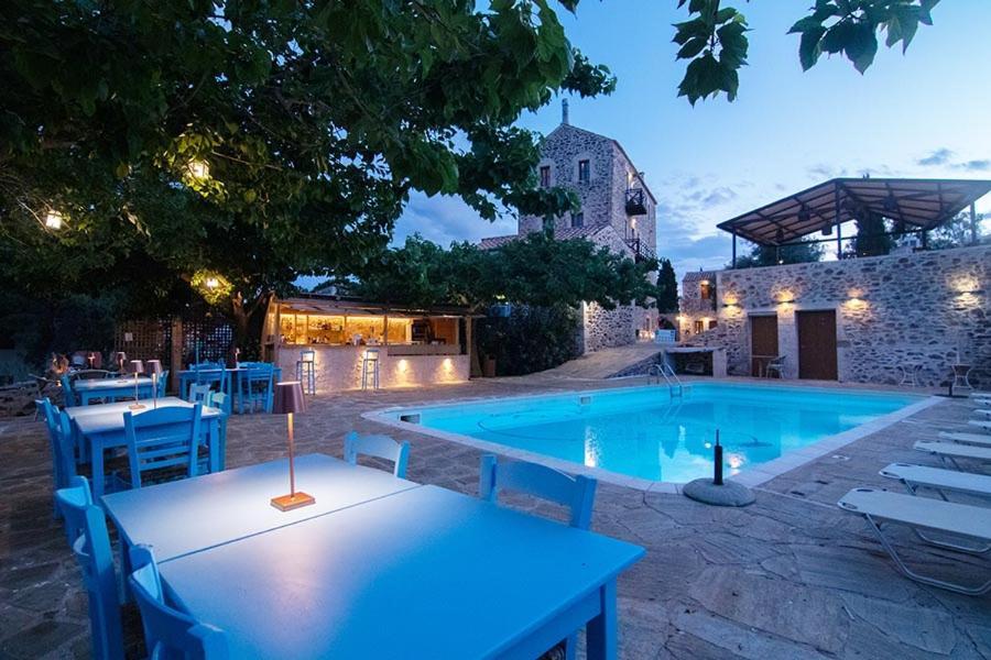 Hotel Petropoulakis Tower Githio Exterior foto