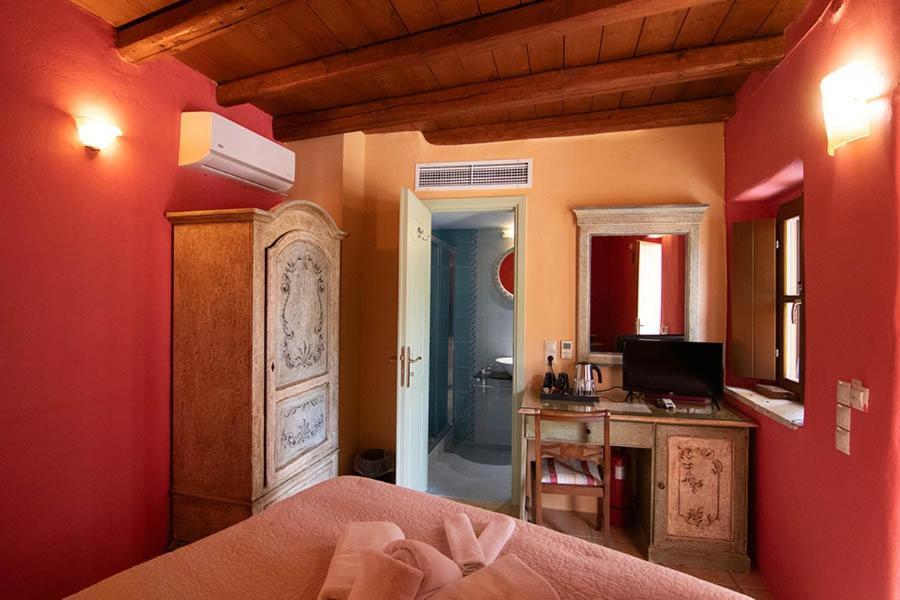 Hotel Petropoulakis Tower Githio Habitación foto
